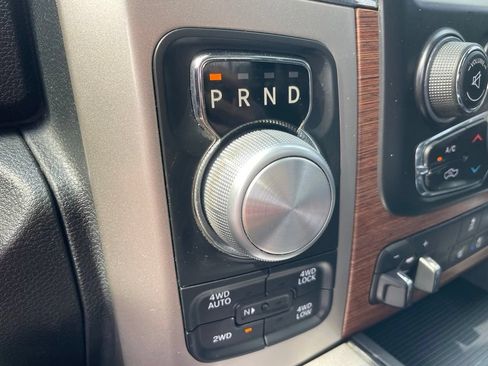 Used 2016 RAM 1500 Laramie w/ Convenience Group AWD/4WD image 26