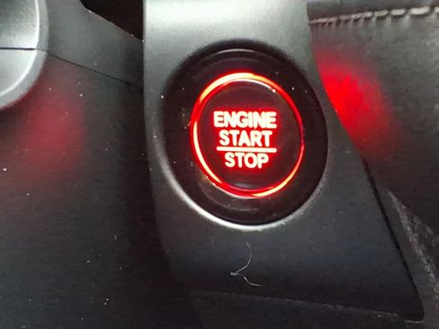 Certified 2026 Honda HR-V LX image 24