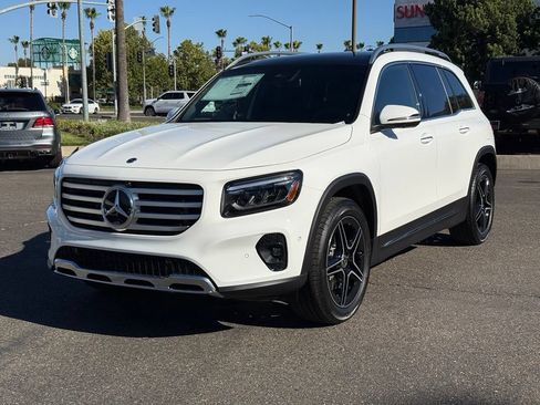 New 2026 Mercedes-Benz GLB 250 image 10