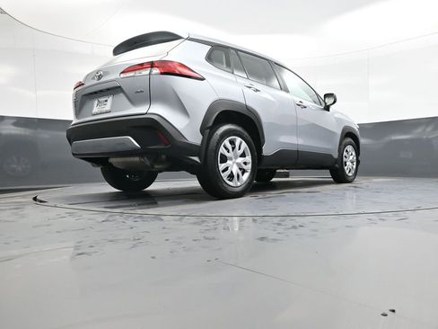 Certified 2024 Toyota Corolla Cross L image 29