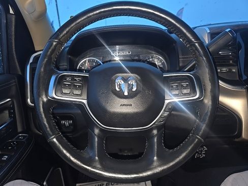 Used 2019 RAM 2500 Laramie image 11