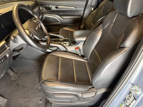 Used 2024 Kia Telluride LX AWD/4WD image 20