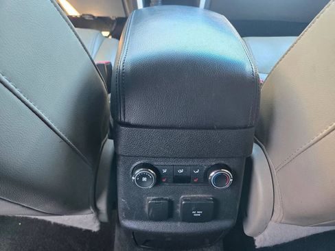 Used 2014 Ford Explorer Limited w/ Equipment Group 301A image 35
