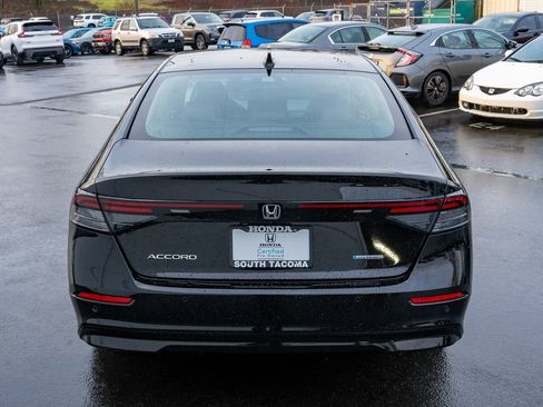 Used 2024 Honda Accord EX-L image 12