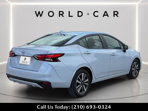Used 2025 Nissan Versa SV FWD image 7