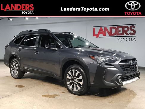 Used 2023 Subaru Outback Limited XT AWD/4WD image 1