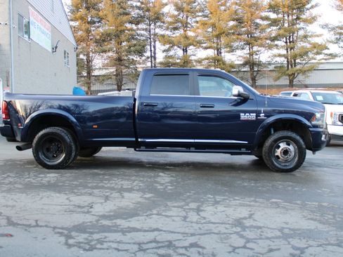 Used 2018 RAM 3500 Laramie Longhorn image 7