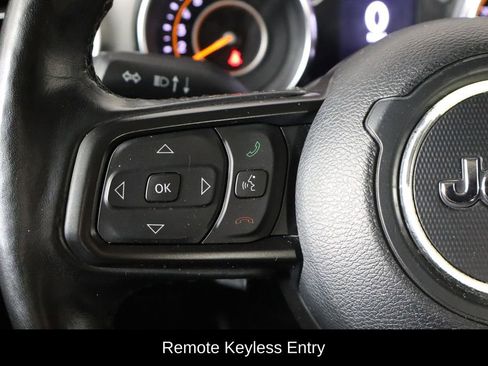 Used 2022 Jeep Wrangler Unlimited Sport AWD/4WD image 8