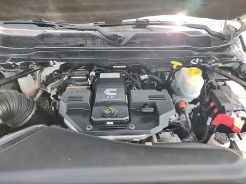Used 2022 RAM 5500 Tradesman w/ Max Tow Package AWD/4WD image 20