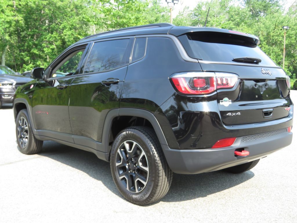 Used 2018 Jeep Compass Trailhawk w/ Leather Interior Group AWD/4WD image 7