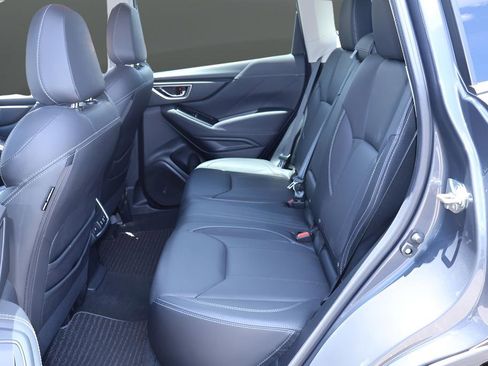 Used 2023 Subaru Forester Touring AWD/4WD image 13