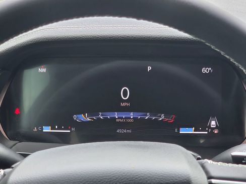 Used 2023 Jeep Grand Cherokee Limited w/ Luxury Tech Group II AWD/4WD image 21