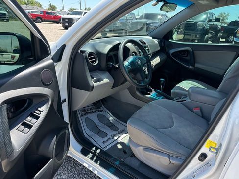 Used 2012 Toyota RAV4 4WD w/ Value Pkg image 34
