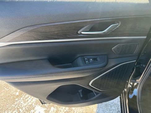 New 2026 Jeep Grand Cherokee Limited w/ Limited Altitude Package image 20