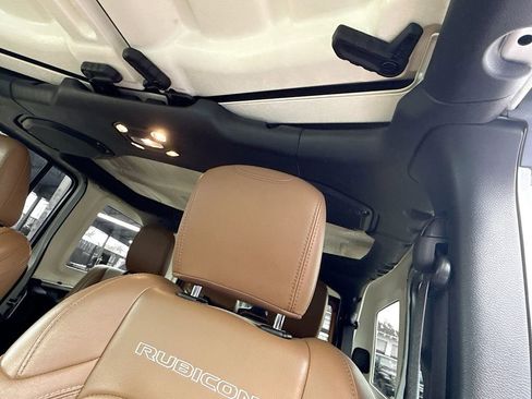 Used 2022 Jeep Wrangler Unlimited Rubicon 4xe w/ Cold Weather Group image 20