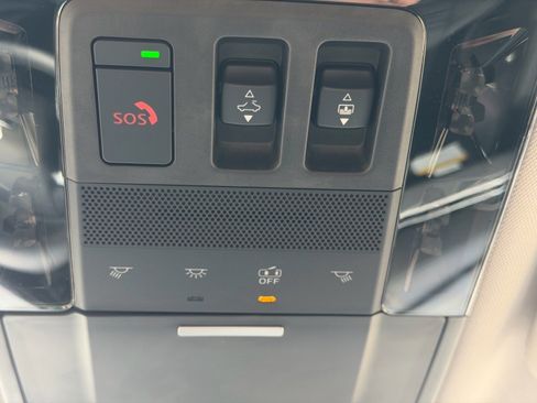 New 2026 Mitsubishi Outlander SE image 33