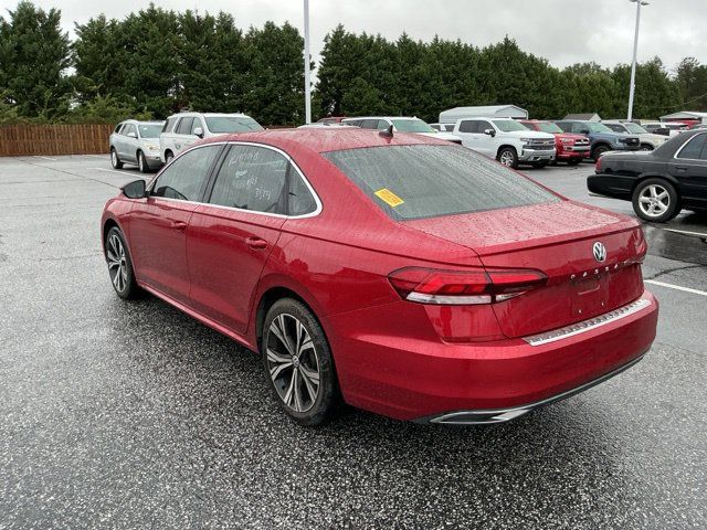 Used 2021 Volkswagen Passat 2.0T SE FWD image 7