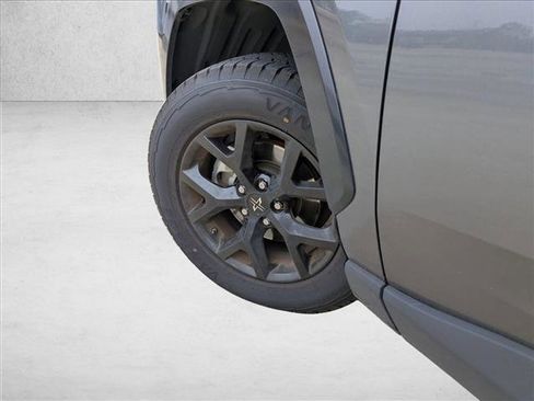 Used 2023 Toyota RAV4 XLE image 10