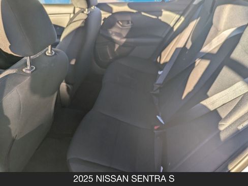 Used 2025 Nissan Sentra S image 15