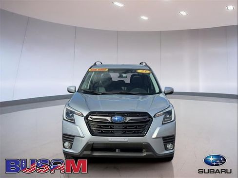 Used 2023 Subaru Forester Limited image 2