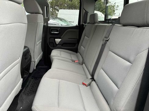 Used 2018 Chevrolet Silverado 1500 LT w/ LT Fleet Plus Package AWD/4WD image 22