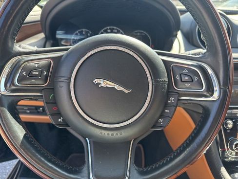 Used 2017 Jaguar XJ L Portfolio AWD/4WD image 11
