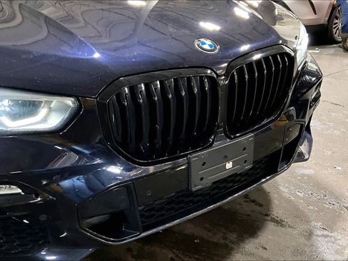 Used 2021 BMW X5 xDrive40i w/ M Sport Package AWD/4WD image 30