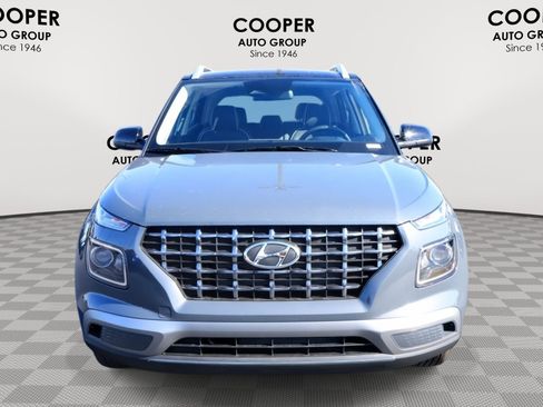 New 2026 Hyundai Venue SEL image 2