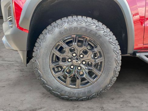 New 2026 Chevrolet Colorado Trail Boss AWD/4WD image 9