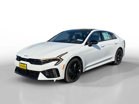 New 2026 Kia K5 GT-Line image 1