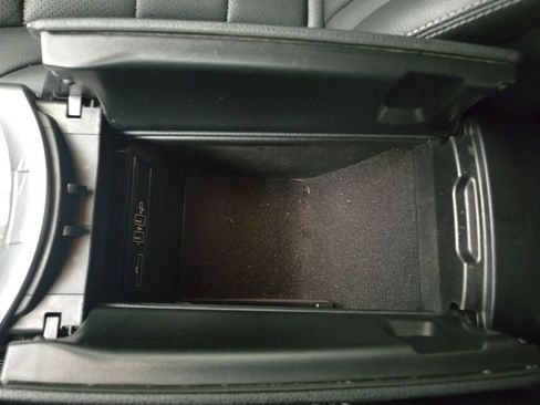 Used 2018 Mercedes-Benz GLC 300 4MATIC image 21