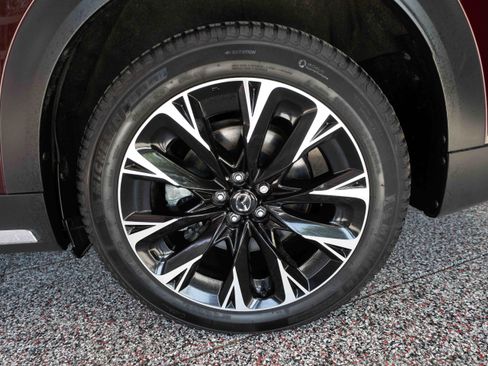 Used 2024 MAZDA CX-90 Plug-In Hybrid w/ Premium Plus AWD/4WD image 30