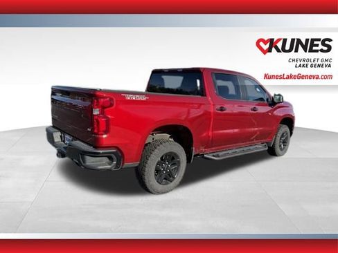 Used 2021 Chevrolet Silverado 1500 LT Trail Boss image 4