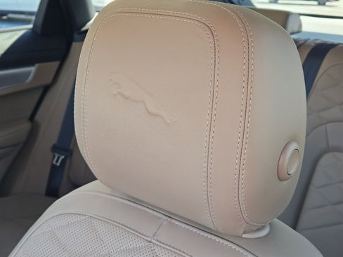 Used 2022 Jaguar F-PACE S image 17