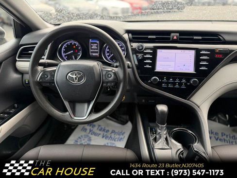 Used 2019 Toyota Camry LE image 22
