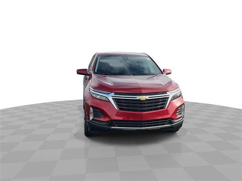 Certified 2024 Chevrolet Equinox LT image 3