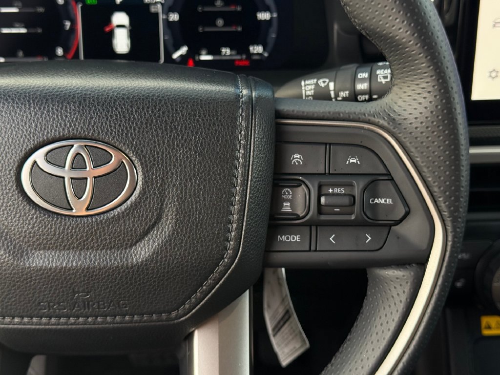 Used 2026 Toyota 4Runner Limited AWD/4WD image 13