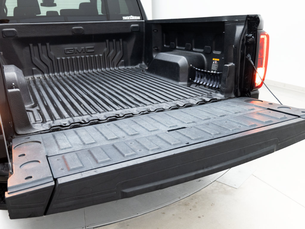 Used 2022 GMC Sierra 1500 Elevation AWD/4WD image 15