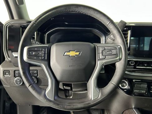 Used 2024 Chevrolet Silverado 2500 LTZ w/ LTZ Convenience Package AWD/4WD image 28