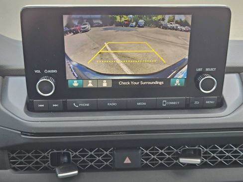 Used 2024 Honda Accord EX image 17