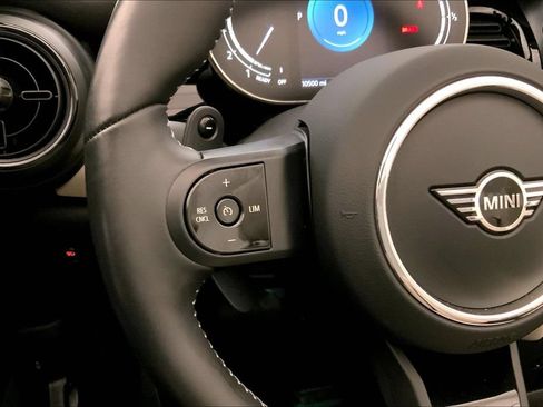 Used 2023 MINI Cooper S w/ Signature Upholstery Package FWD image 18