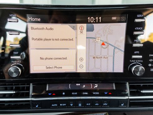Used 2021 Toyota Sienna XLE w/ XLE Plus Package AWD/4WD image 19