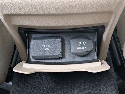 Used 2019 Mercedes-Benz GLC 300 image 15