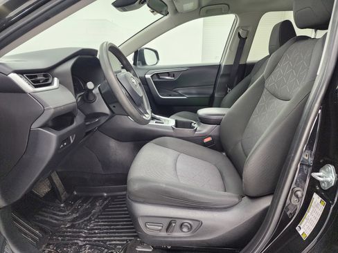 Used 2024 Toyota RAV4 XLE image 8