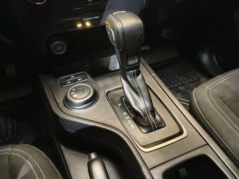 Used 2019 Ford Ranger XL w/ Equipment Group 101A Mid image 15