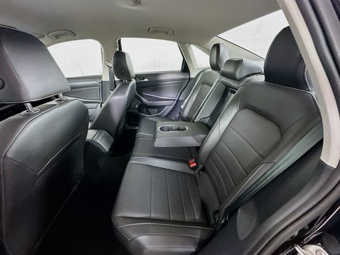 Used 2024 Volkswagen Jetta SE image 26