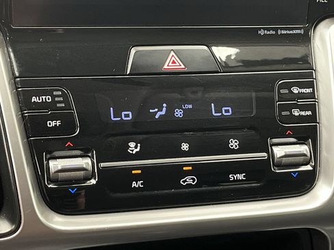 Used 2021 Kia Sorento S FWD image 21