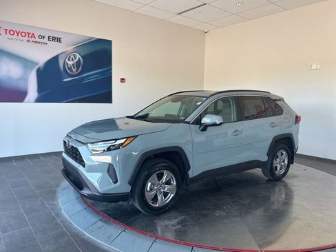 Used 2023 Toyota RAV4 XLE w/ Convenience Package AWD/4WD image 3