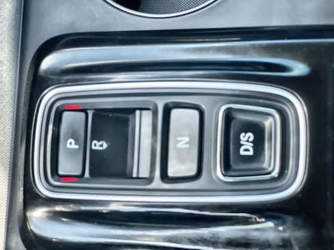 Used 2024 Honda Pilot EX-L image 16