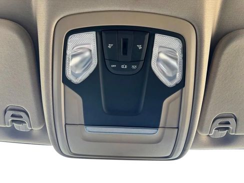 Used 2020 RAM 1500 Big Horn AWD/4WD image 19